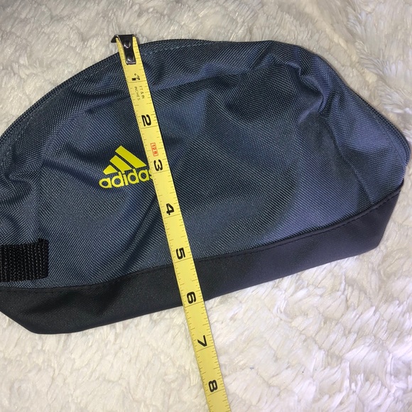 Adidas Travel Toiletry Bag Makeup Case Grey New - Picture 12 of 14
